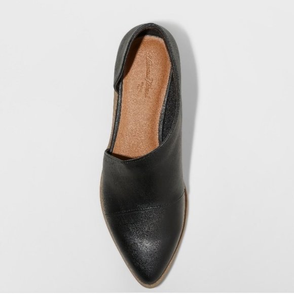 ❗️sold❗️ Women's Wenda Cut Out Bootie 9.5 - Picture 2 of 11